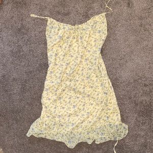 Floral yellow dress